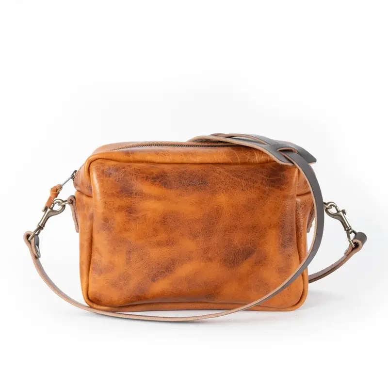 SARAH LEATHER CROSSBODY - MEDIUM - PEANUT BISON | MOCHA STRAPS