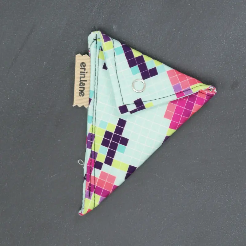 Scissor Cozy in 8 BIt Bloom