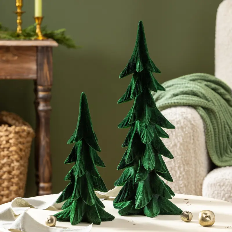 Shades of Green Table Decor
