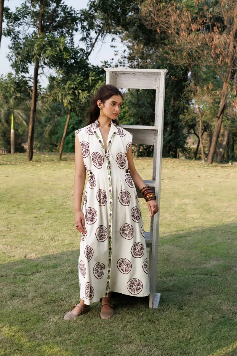 Sleeveless button down maxi dress