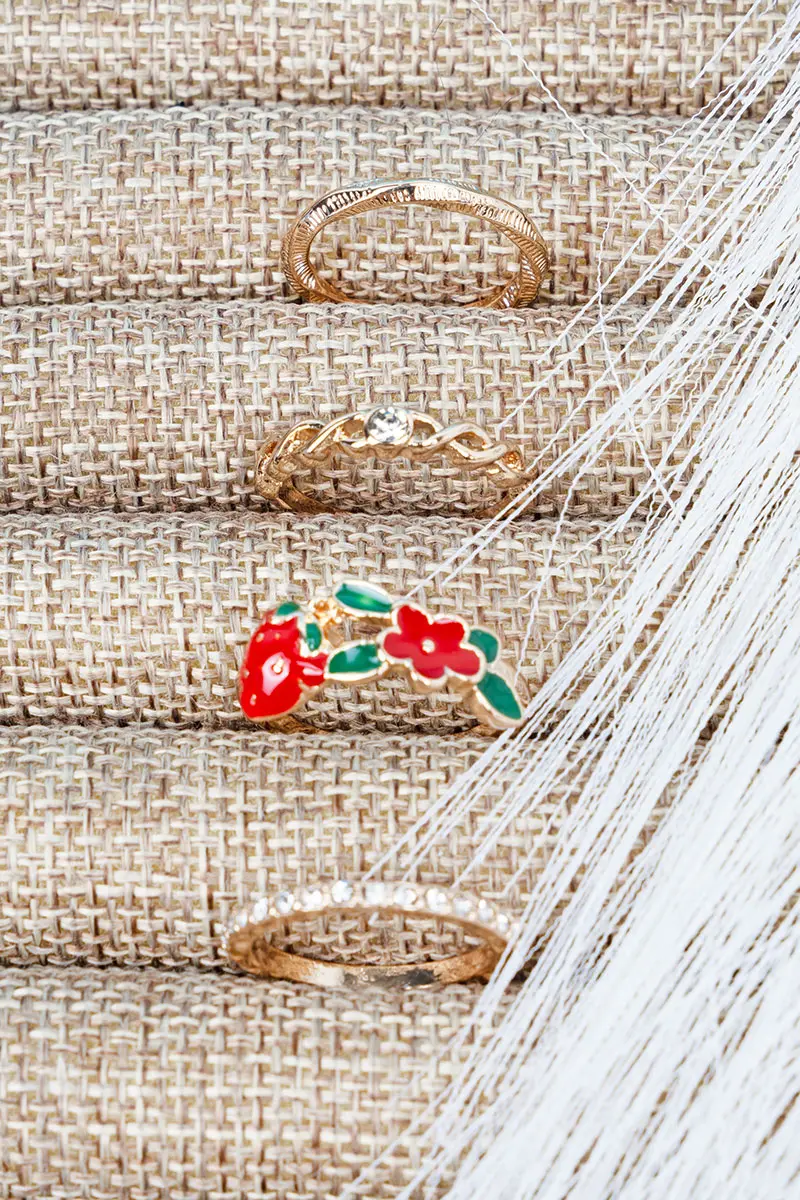 Strawberry Meadow Goldtone Ring Set