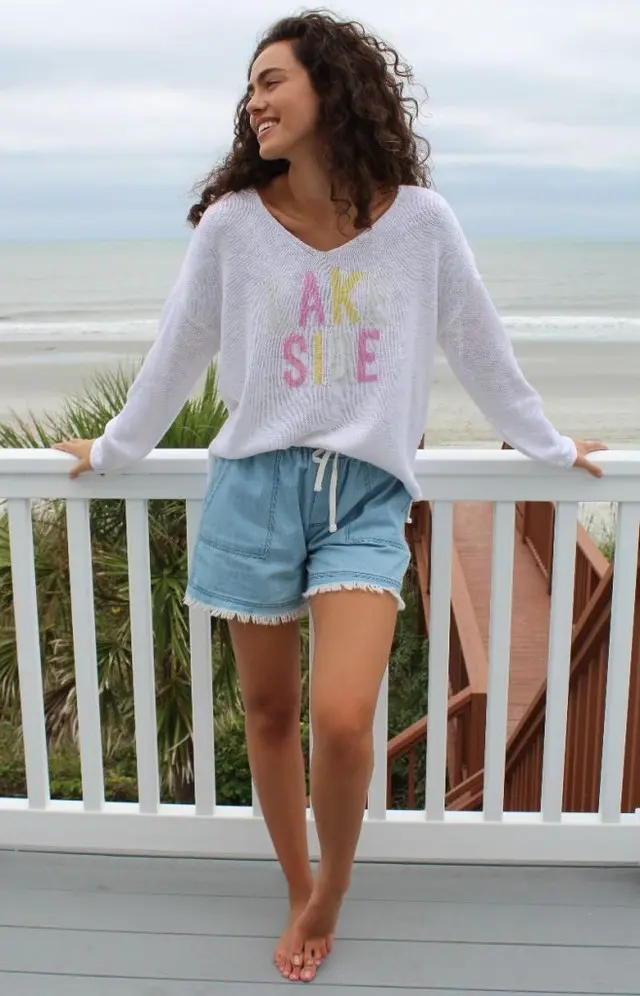 Sweater with Lake Side | Summer