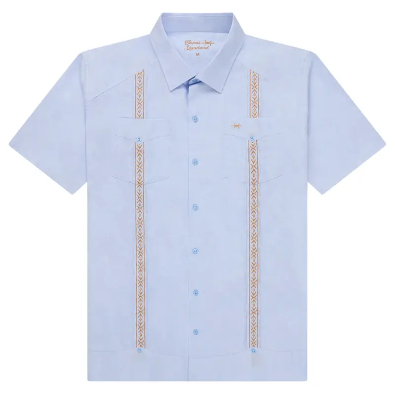 Tejas Guayabera in Benavides Oro