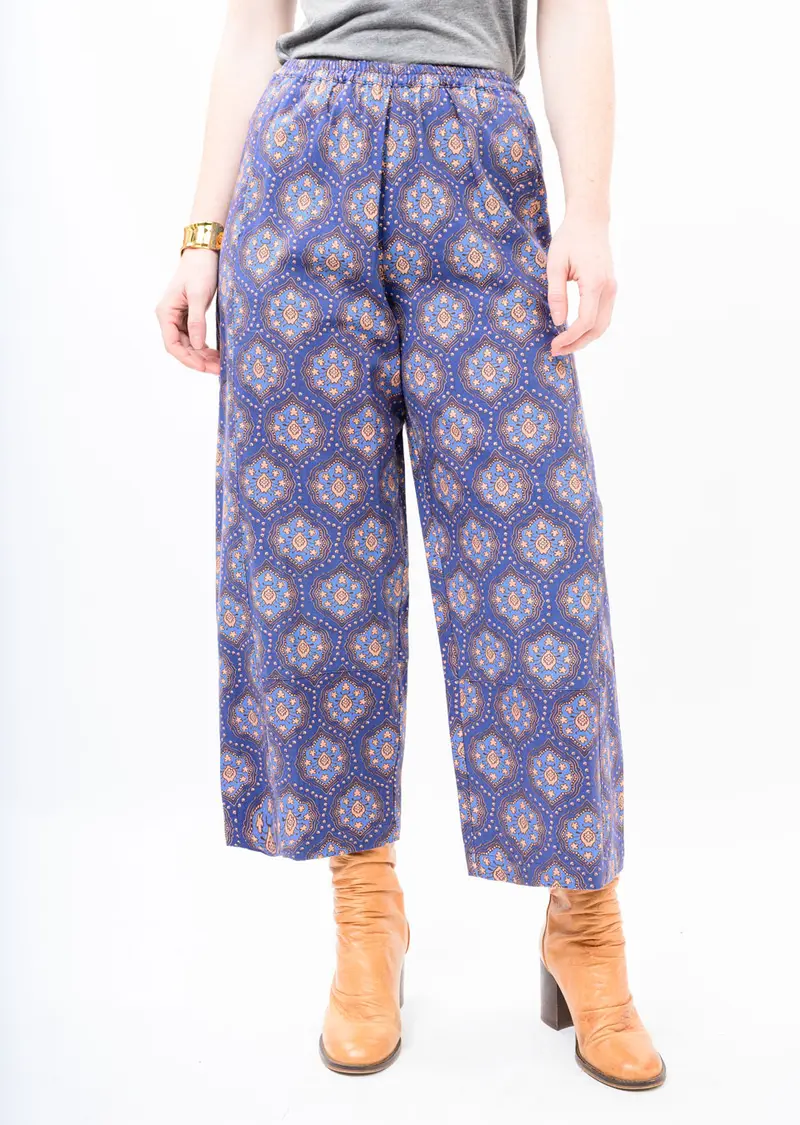 Tile Barrel Pants in Blue