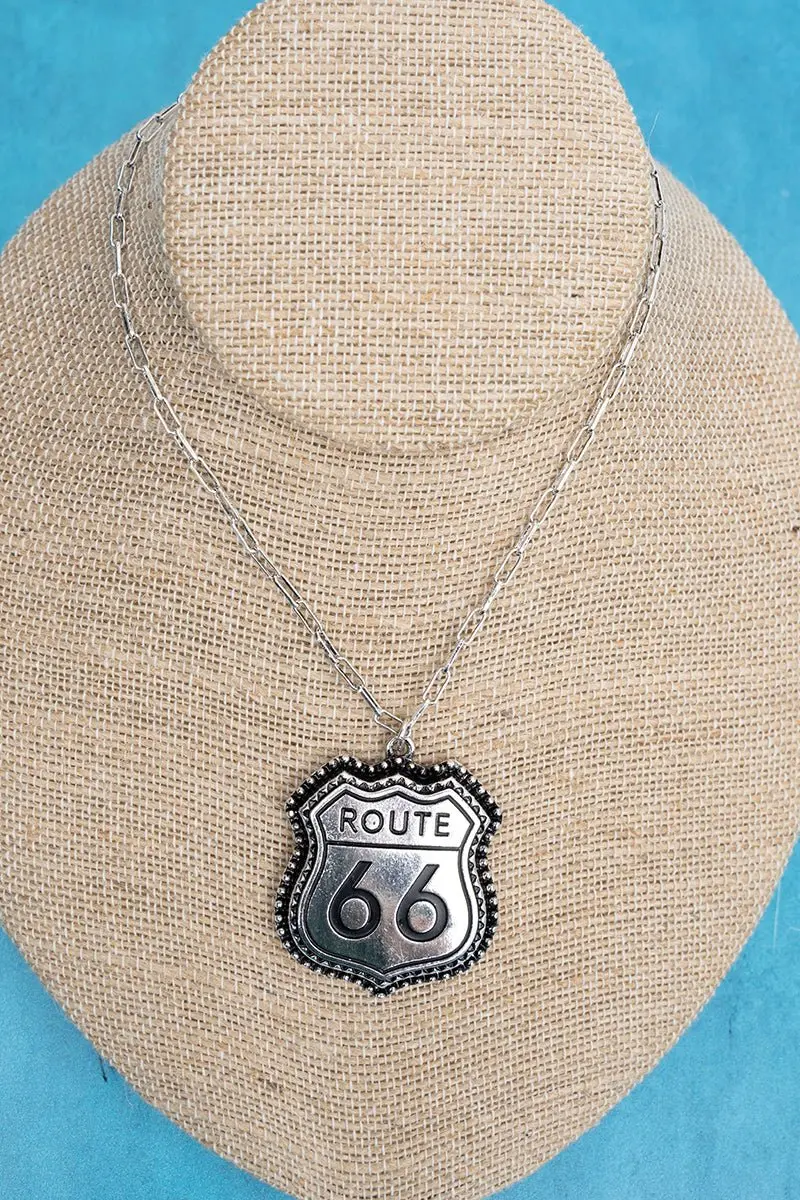 TIPI Highway Legend Silvertone Necklace
