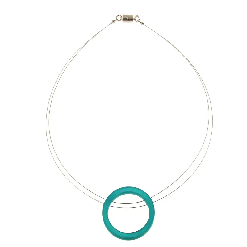 Turquoise - Circle Pendant Magnetic Clasp Necklace