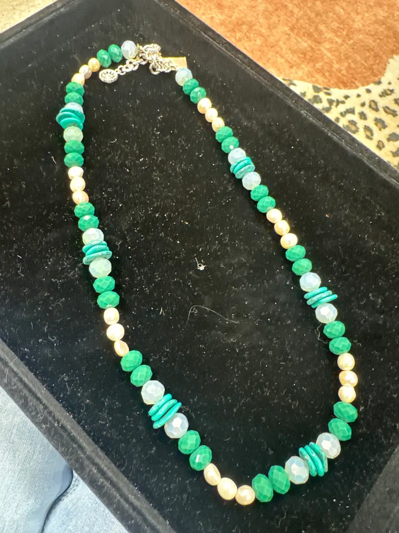 Turquoise Green & Pearl Necklace - PREORDER