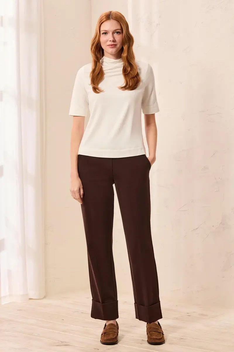 Twill Cuffed Straight-Leg Pull-On Pants in Espresso