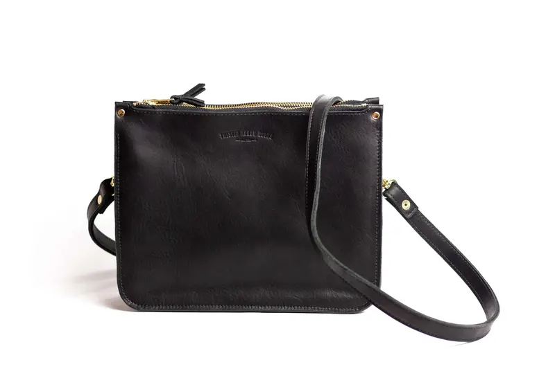 Twisted Arrow Hannah Purse