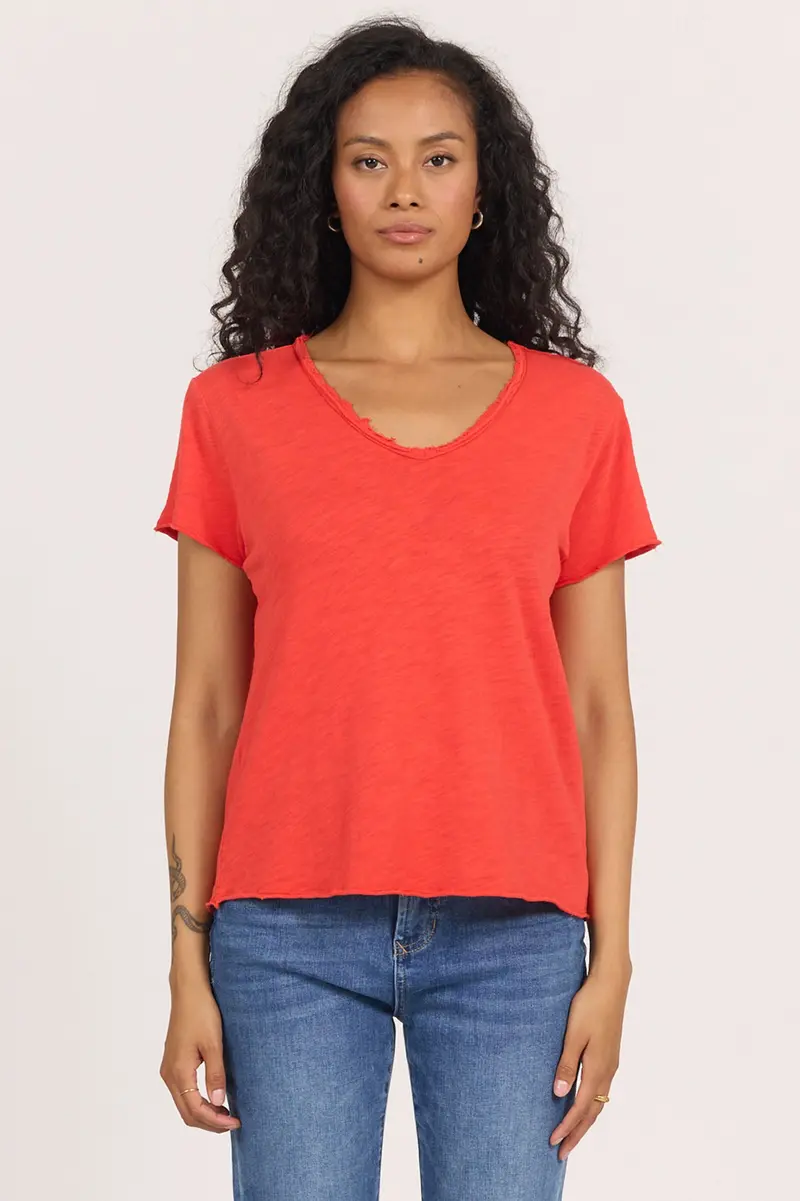 Vanya Tee in Poppy Red