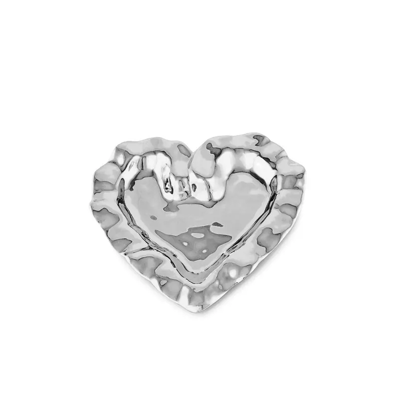 Vento Heart Plate by Beatriz Ball