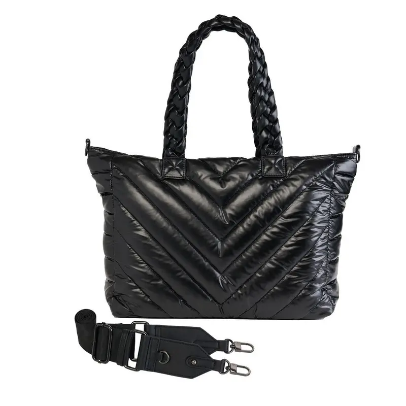 WanderFull Black Quilted HydroToteA