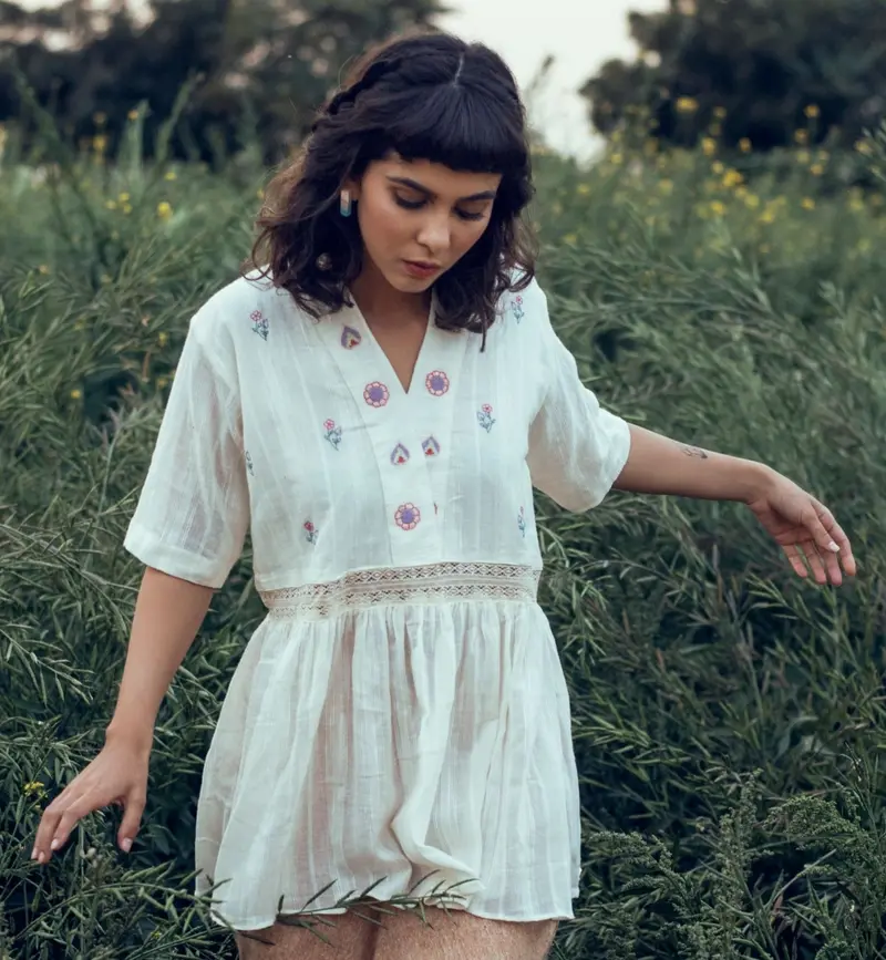 White Floral Embroidered Tunic Top
