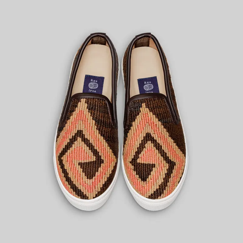 Women's Kilim Sneaker Size 7