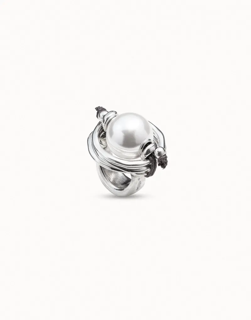 Woow Ring in Silver & Pearl