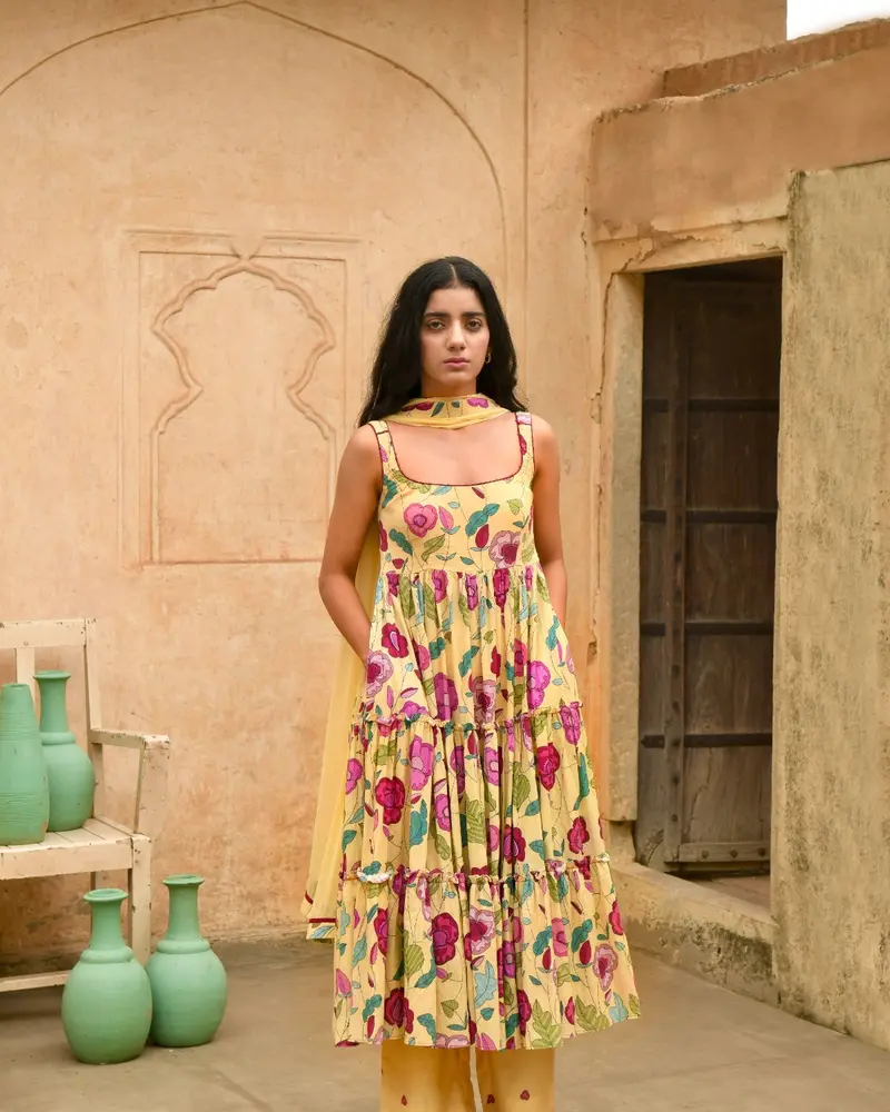 Yellow Kurta Set With Chiffon Dupatta