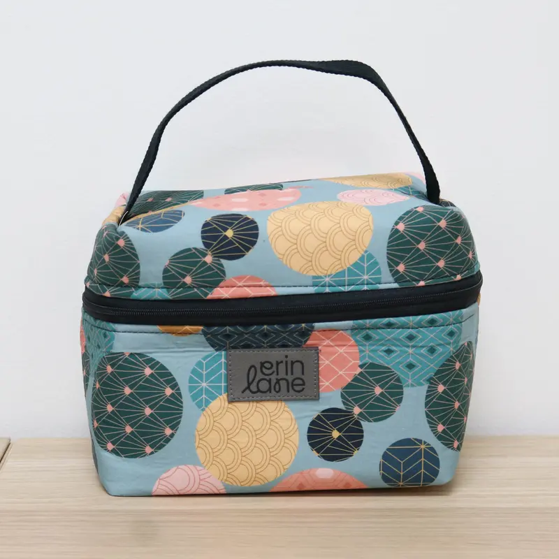 Zip Your Lid Train Case in Champagne Shimmer